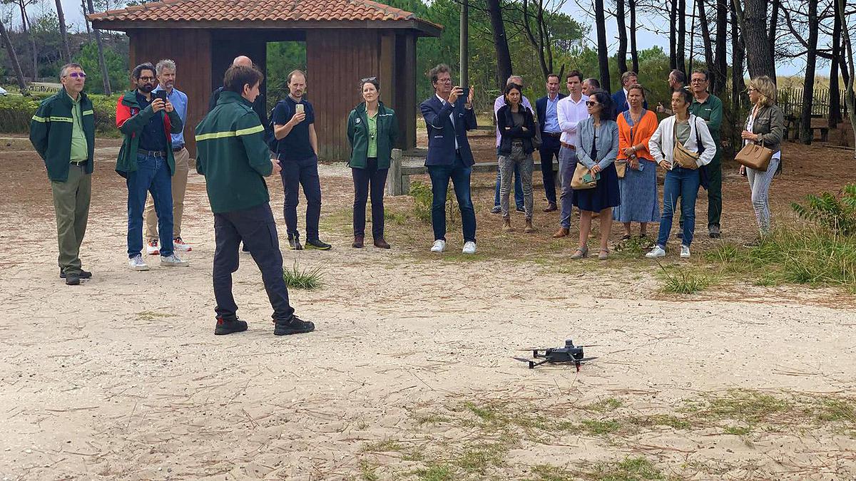 Présentation des drones thermiques et multispectraux, nouveaux outils de la lutte contre les feux de forêts.